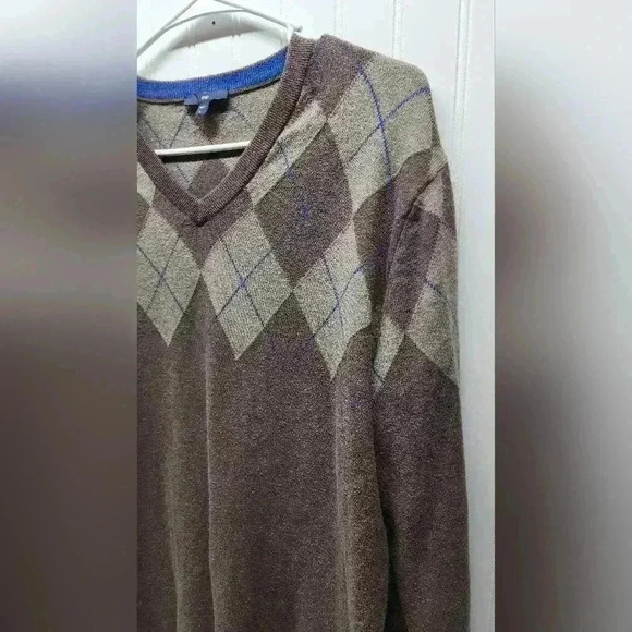 GAP MEN'S V-NECK SWEATER, LARGE - Picture 4 of 16